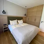 Petra Apartment *
